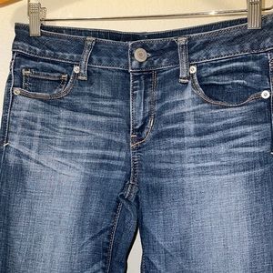 Womens American Eagle size 4 Skinny Super Stretch